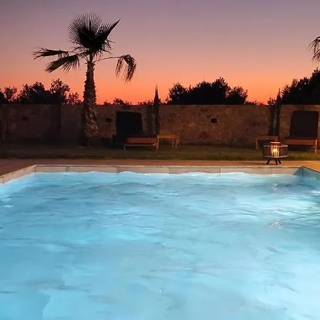 Melas * La Canée